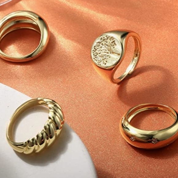 18k Gold Plated Chunky  Cuban Rings Set of 4 NWT - Picture 3 of 3